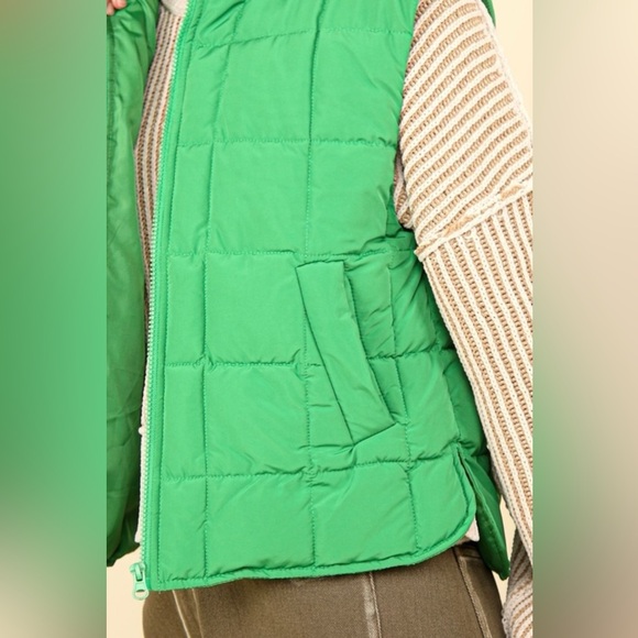 VERY J Zip Up Puffer Padded Warm Vest 10010029832 - Picture 3 of 3